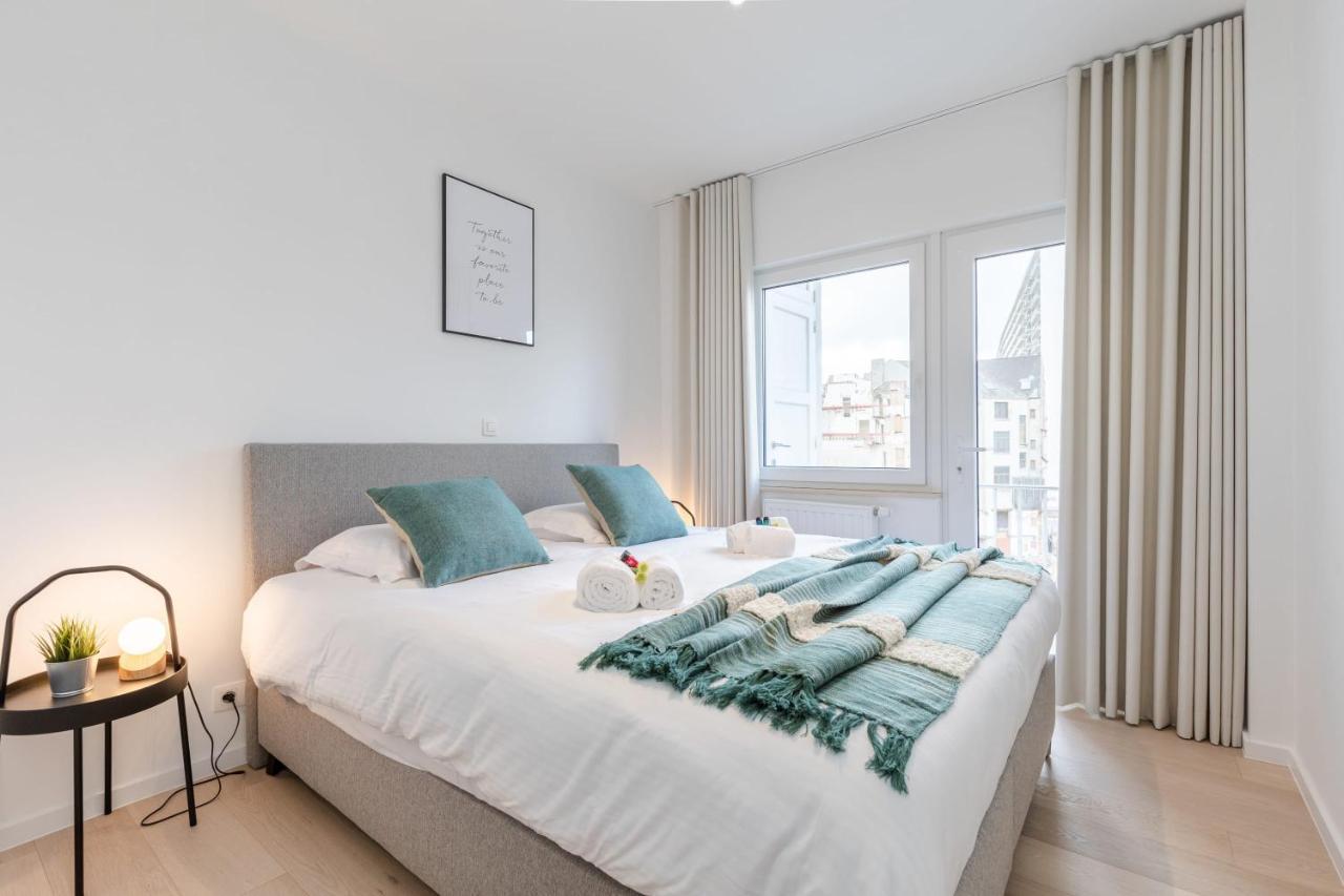 Recently Renovated, Luxury Near The * Ostende